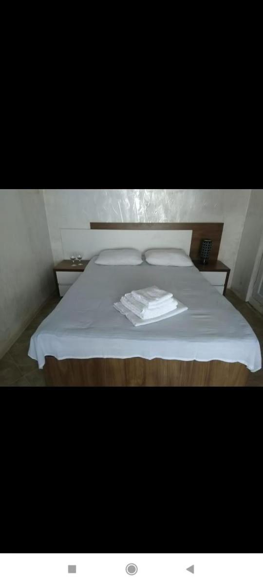 Geno Guest House クヴァリアティ 部屋 写真